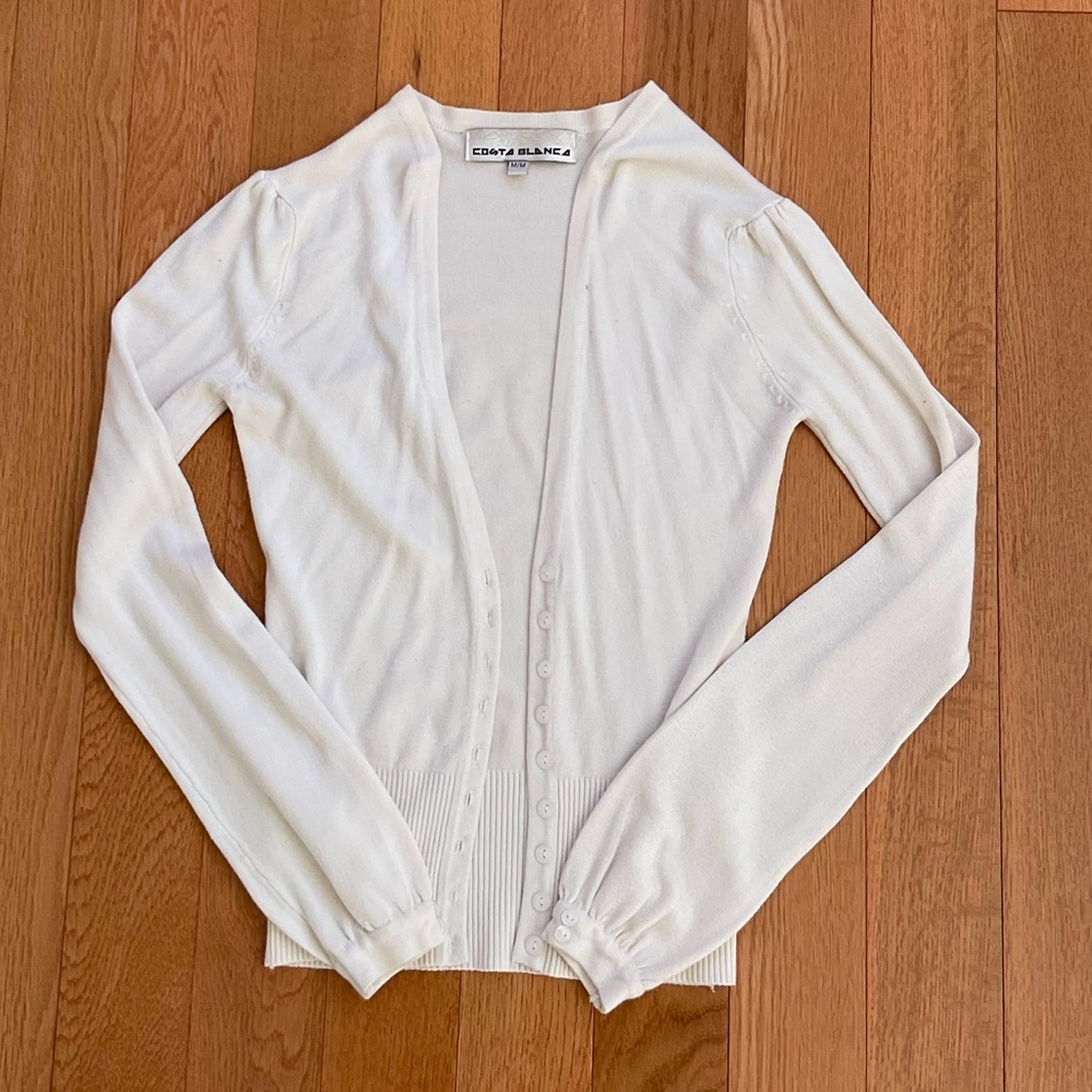 White V neck cardigan